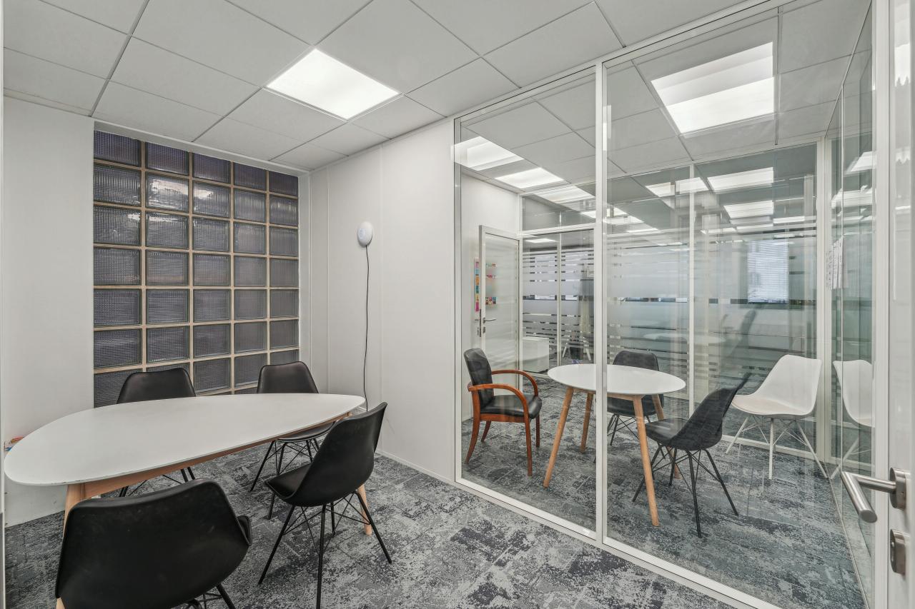 Bureau Neuilly-sur-Seine 690m² Location bureau Neuilly-sur-Seine Hauts-de-Seine OLBUR2201676 2